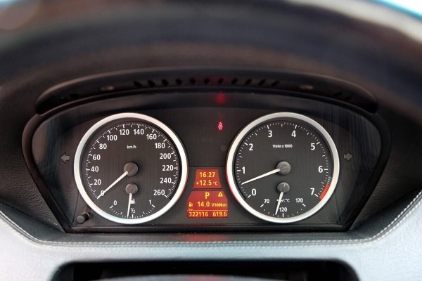 Минская «Барби» на розовом BMW 6-series: «Плёнка обошлась в $1 000, и я ждала её месяц»