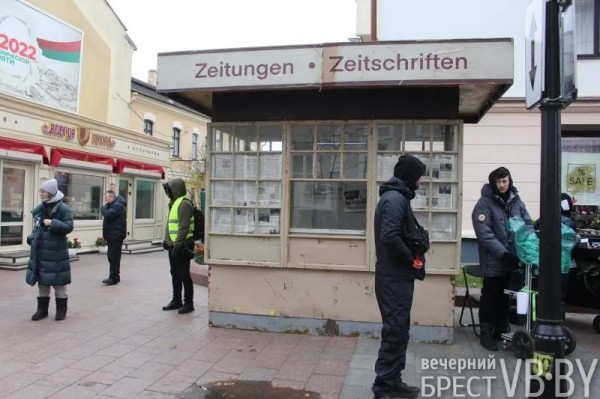 «ГДР» заходит в Брест. Шпионский детектив и джинсы-варёнки