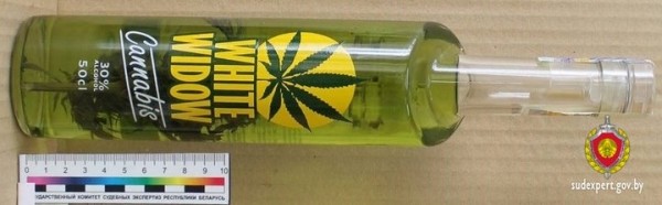 Белорус вез через границу чай Relax. Оказалось, сувениры с листиком конопли таможня изымает Белорус вез через границу чай Relax. Оказалось, сувениры с листиком конопли таможня изымает