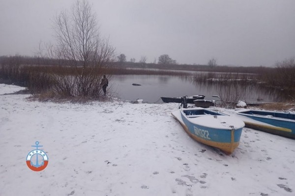 В Беларуси автомобиль вместе с водителем съехал в Припять, его нашли спустя два дня