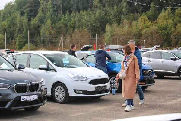 Белоруска купила Mazda по совету подборщика, а на СТО рассмеялись. Можно ли вернуть деньги?