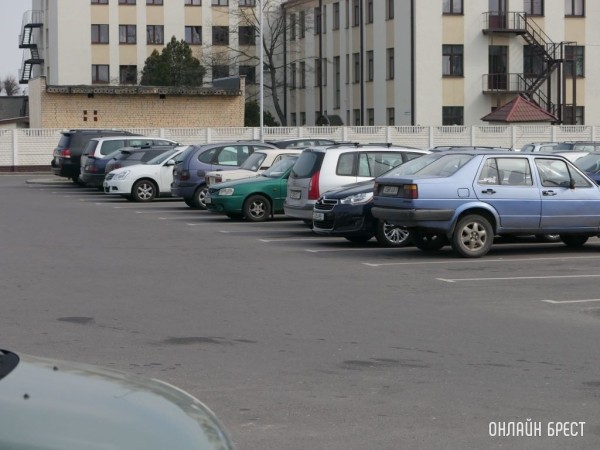 Прежней цены уже не увидим? Что происходит со стоимостью автомобилей в Беларуси