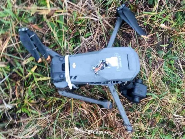 В Кобринском районе пограничники сбили беспилотник В Кобринском районе пограничники сбили беспилотник