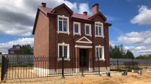 «Брестжилстрой» получил заказ на строительство в 2023 году коттеджей в Подмосковье «Брестжилстрой» получил заказ на строительство в 2023 году коттеджей в Подмосковье