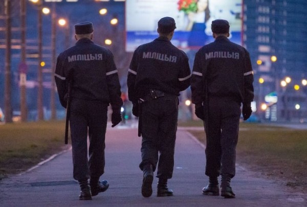 Белорус за 10 дней успел побыть курьером мошенников, купить психотроп и распылить газ в милиционеров. Как его наказал суд? Белорус за 10 дней успел побыть курьером мошенников, купить психотроп и распылить газ в милиционеров. Как его наказал суд?