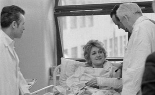 История стюардессы, которая выжила при падении с высоты 10 тысяч метров История стюардессы, которая выжила при падении с высоты 10 тысяч метров