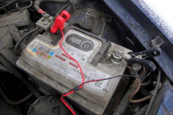 Села батарейка… Как «прикурить», завести с толкача и как вообще до этого не доводить Села батарейка… Как «прикурить», завести с толкача и как вообще до этого не доводить