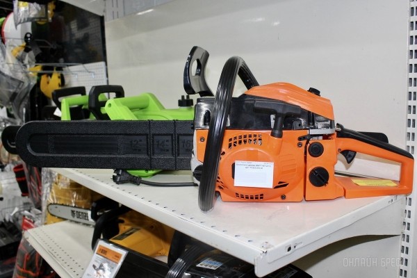 Мужу, отцу, дедушке, брату. Выбирайте нужные подарки для настоящих мужчин в строительных магазинах «АмайзТрейд» в Бресте