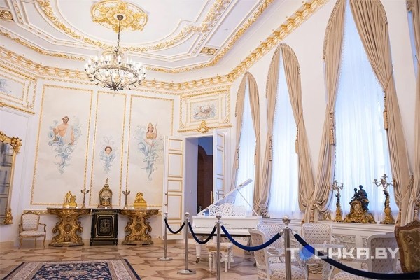 Великолепный век: как выглядит Коссовский дворец сразу после реставрации Великолепный век: как выглядит Коссовский дворец сразу после реставрации