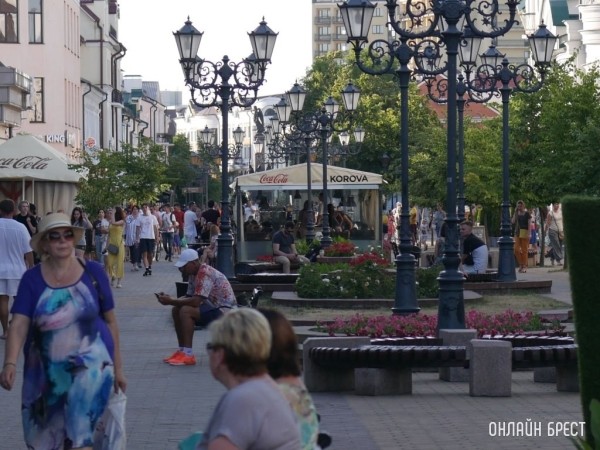 В каких странах мира работают больше, чем в Беларуси В каких странах мира работают больше, чем в Беларуси