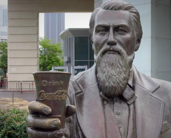 Самые недоступные места мира. Рассказываем, где хранится секретный рецепт одного из самых дорогих напитков в истории