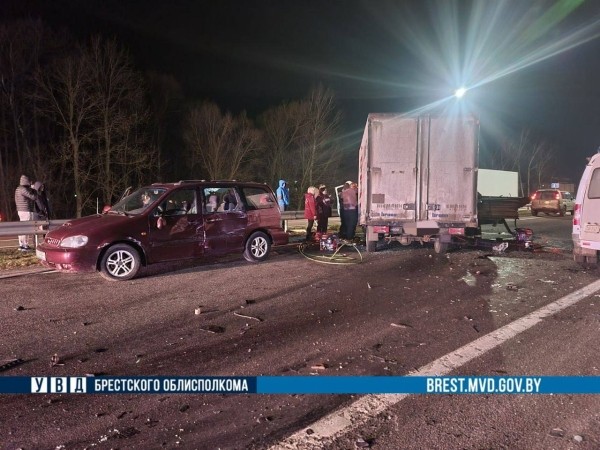 На М1 произошло серьёзное ДТП