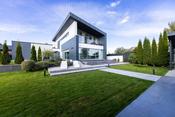 Удивительные дома белорусов. ТОП самых оригинальных строений за 2022 год