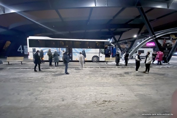 «Два дня жизни впустую». Белорус рассказал о своей худшей автобусной поездке из Варшавы в Минск