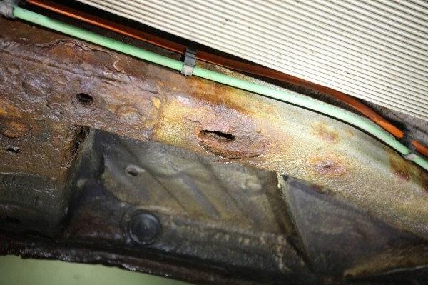 «Если отвезти машину на детейлинг, будет совсем лялечка!» Белорус о VW Sharan, который 13 лет находится в одних руках