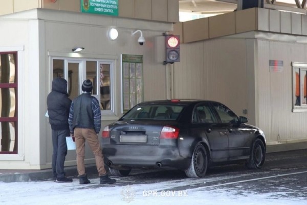 Местный сбор за пересечение границы ввели вновь. Куда уходят деньги Местный сбор за пересечение границы ввели вновь. Куда уходят деньги