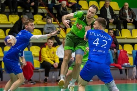 «Мешков Брест» одолел гандболистов «Гомеля» в 1/4 финала SEHA-лиги