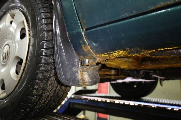 «Если отвезти машину на детейлинг, будет совсем лялечка!» Белорус о VW Sharan, который 13 лет находится в одних руках