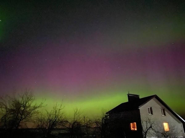 Полярное сияние в небе Беларуси. Очень красиво!