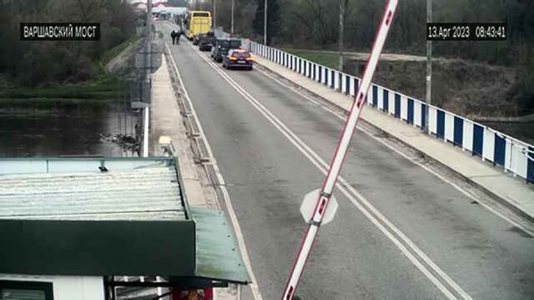 Очередь на границе с Польшей внезапно исчезла. В чем причина?