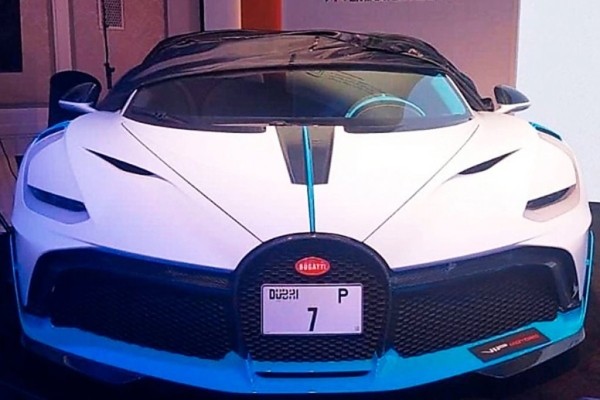 Столько стоит самый дорогой номерной знак для автомобиля. Его купил миллионер из ОАЭ Столько стоит самый дорогой номерной знак для автомобиля. Его купил миллионер из ОАЭ