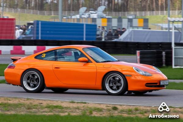 Белорусы «случайно» собрали самый быстрый Largus в мире Белорусы «случайно» собрали самый быстрый Largus в мире