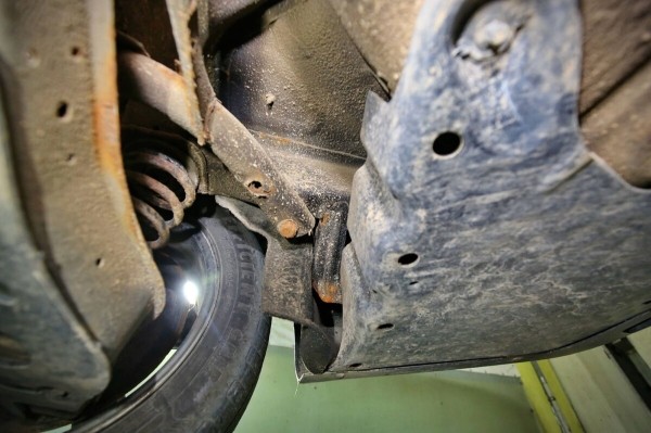 «Брал новым у дилера в 2009 году». Белорус показал VW Jetta 1.9 TDI, который до сих пор обслуживает у «официалов»