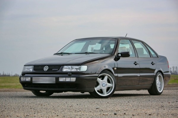 «Покраска обошлась в $3 200». В Беларуси нашли редкий VW Passat VR6 (B4)
