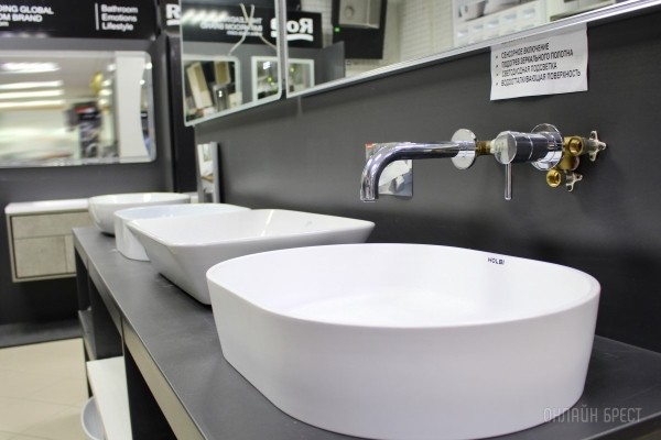 Топовая подборка магазинов на Карьерной в Бресте: мебель, сантехника, керамогранит, декоративный кирпич, штукатурка. Переходи и смотри выгодные предложения