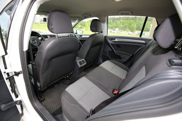 Белорус купил «непроходной» VW Golf, но выставил его на продажу. Чем не понравился 1,2-литровый хетчбэк?