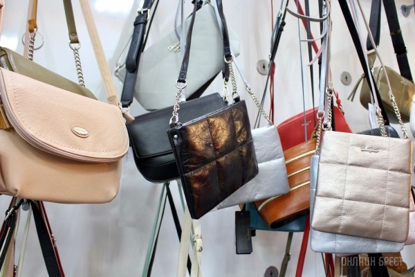 Вот что значит красивый шопинг! Большой фотообзор женской одежды «Mona Collection» в брестском ТЦ «Галерея Гранд»