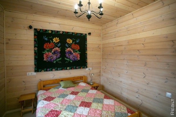 570 долларов за квадрат. Как выглядит и как устроен дом, построенный всего за 4 месяца 570 долларов за квадрат. Как выглядит и как устроен дом, построенный всего за 4 месяца