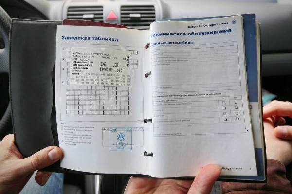 «Брал новым у дилера в 2009 году». Белорус показал VW Jetta 1.9 TDI, который до сих пор обслуживает у «официалов»