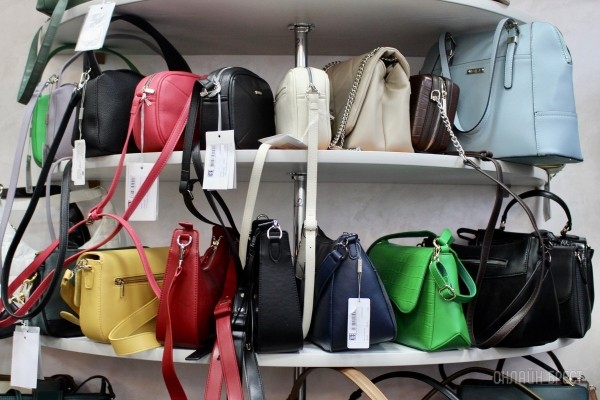 Вот что значит красивый шопинг! Большой фотообзор женской одежды «Mona Collection» в брестском ТЦ «Галерея Гранд»