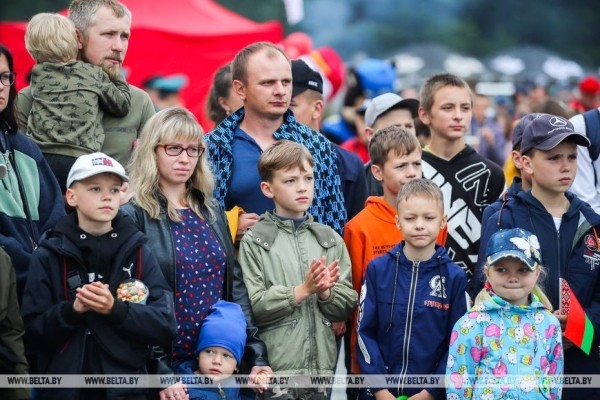 От винта! Под Брестом открыли новый аэродром ДОСААФ От винта! Под Брестом открыли новый аэродром ДОСААФ