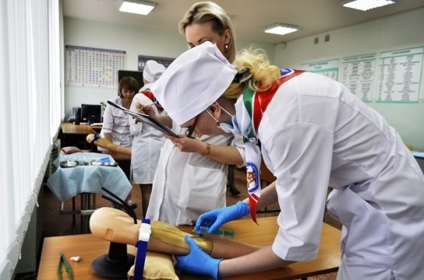 Брестский медколледж планирует увеличить набор абитуриентов на сестринское дело