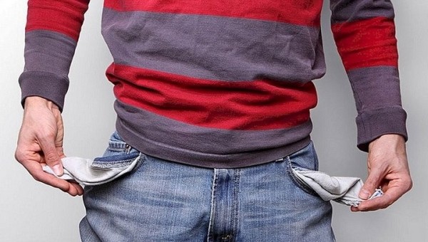 Как вода сквозь пальцы. Три причины того, почему вам всегда не хватает денег Как вода сквозь пальцы. Три причины того, почему вам всегда не хватает денег