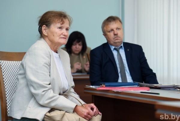 Земельные споры, энергоснабжение – с какими проблемами обратились брестчане к Ермоловичу на приеме граждан Земельные споры, энергоснабжение – с какими проблемами обратились брестчане к Ермоловичу на приеме граждан