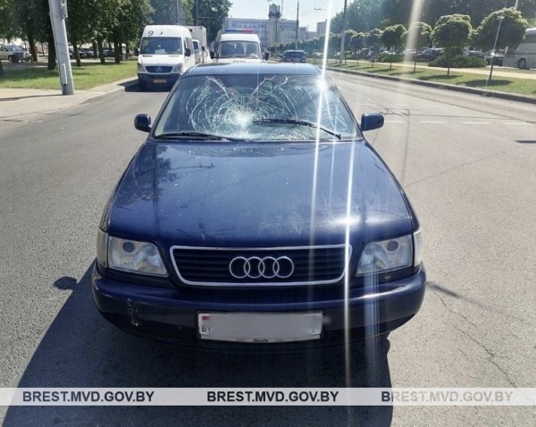 В Бресте пенсионер попал под машину. Как это произошло?