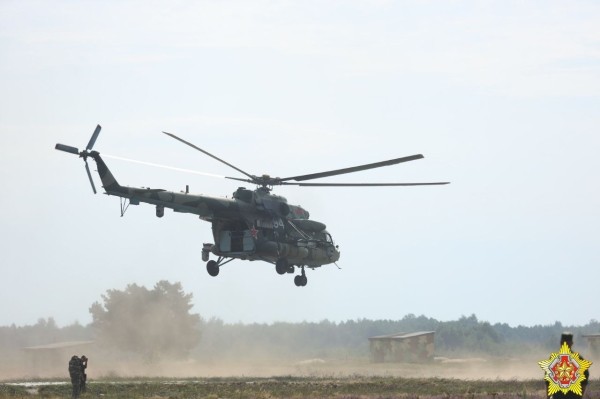 На базе 38-й Брестской отдельной десантно-штурмовой бригады проходит пятидневный сбор с офицерами-выпускниками На базе 38-й Брестской отдельной десантно-штурмовой бригады проходит пятидневный сбор с офицерами-выпускниками