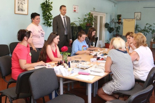 Ректор БрГУ Юрий Голубев оценил готовность общежитий студгородка