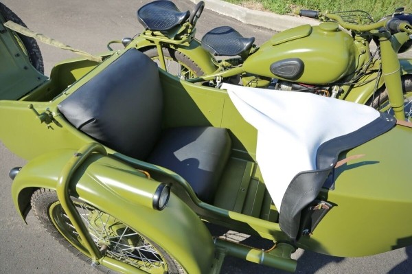 Считай, музейный экспонат! Белорус заморочился и вложил $10 тысяч в мотоцикл М-72 1953 г. в.