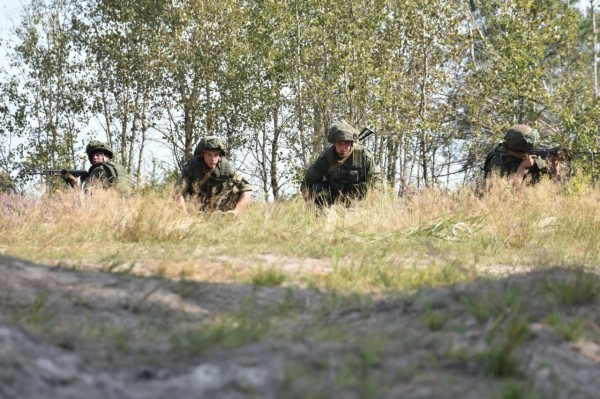 Десантники осуществили подрыв моста через Прилукский канал на полигоне «Брестский» Десантники осуществили подрыв моста через Прилукский канал на полигоне «Брестский»