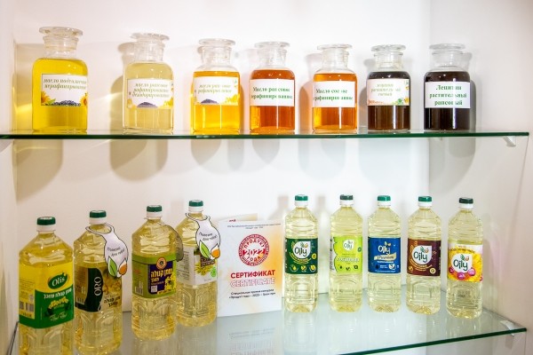 От семян до бутылки. Посмотрели, как на Брестчине делают масло из рапса От семян до бутылки. Посмотрели, как на Брестчине делают масло из рапса