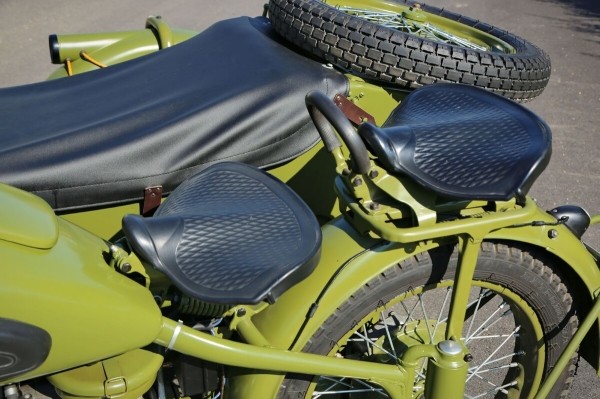 Считай, музейный экспонат! Белорус заморочился и вложил $10 тысяч в мотоцикл М-72 1953 г. в.