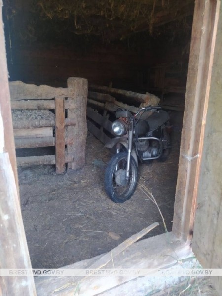 В Брестской области подростки украли мотоцикл, чтобы кататься. Вот чем все закончилось В Брестской области подростки украли мотоцикл, чтобы кататься. Вот чем все закончилось