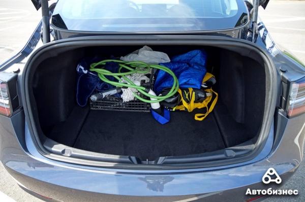 «Всё было зря». Мнение владельца Tesla Model 3