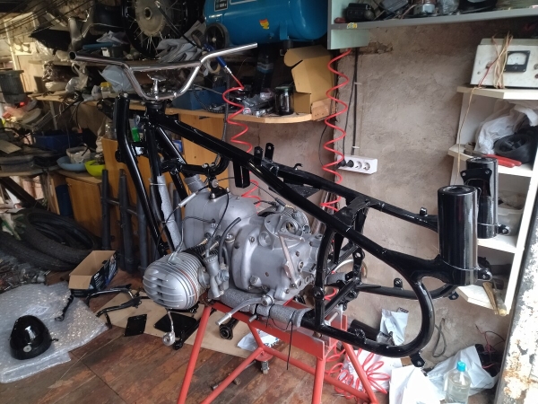 «Проблемой стала растаможка, ведь на раме шестизначный VIN». Белорус про восстановление мотоцикла BMW 1968 г. в. «Проблемой стала растаможка, ведь на раме шестизначный VIN». Белорус про восстановление мотоцикла BMW 1968 г. в.