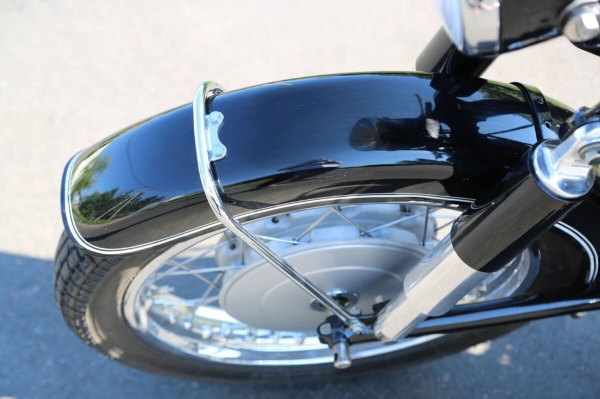 «Проблемой стала растаможка, ведь на раме шестизначный VIN». Белорус про восстановление мотоцикла BMW 1968 г. в. «Проблемой стала растаможка, ведь на раме шестизначный VIN». Белорус про восстановление мотоцикла BMW 1968 г. в.