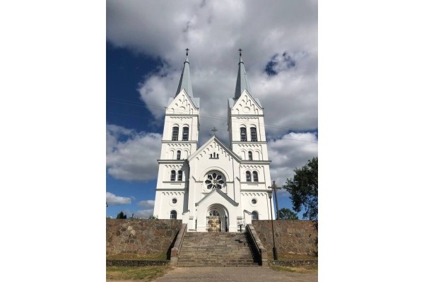 Завели «Москвич-412» и поехали! Белорусы рассказали, как преодолели 1 300 км на раритете и нигде не сломались